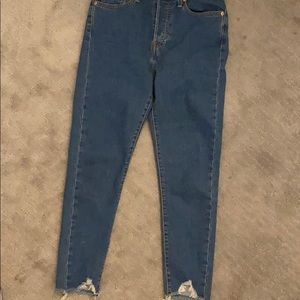 Crop Levi skinny jeans